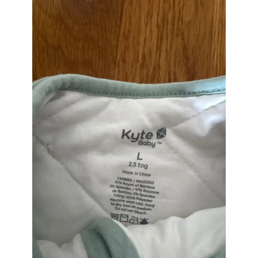 Kyte Baby Sleep Bag Walker Seafoam Green Bamboo 2.5 TOG Size Large Sleeveless